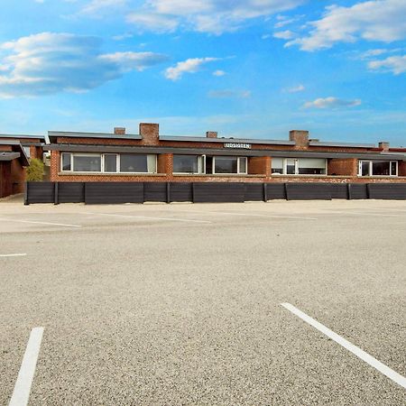 Two-Bedroom Holiday Home In Henne 7 ヘンネ・ストランド エクステリア 写真